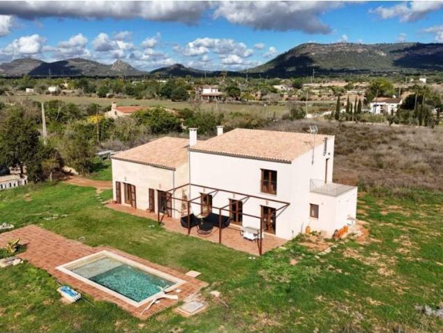 Casa rústica / Caserío en Alquiler en Llucmajor