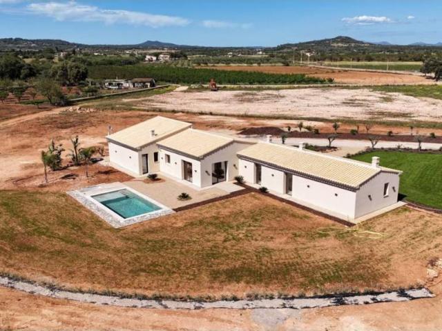 Casa rústica / Caserío en Alquiler en Porreres