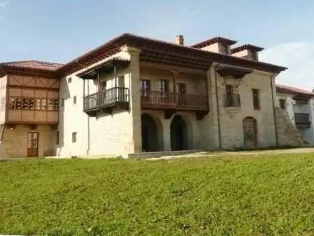 Casa rústica / Caserío en Alquiler en Reocín