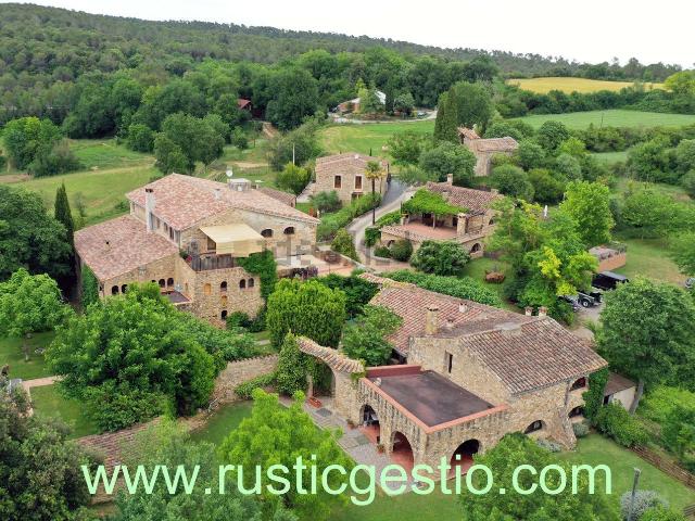 Casa rústica, Crespiá