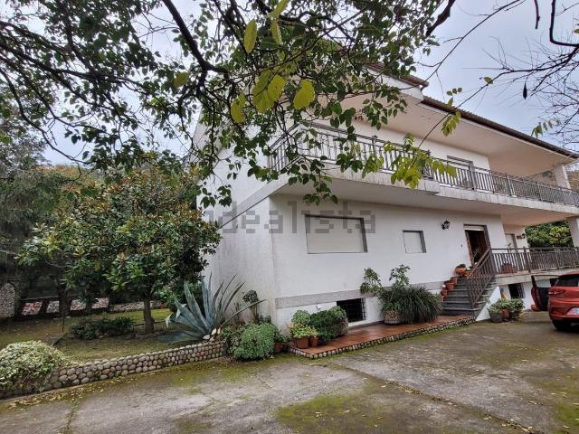 Casa rústica, A Guarda