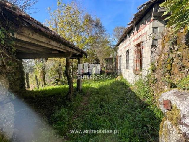 Casa rústica, Anais