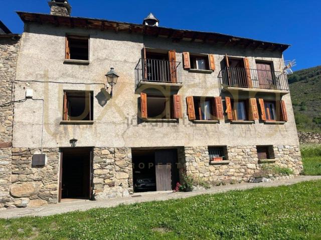 Casa rústica, Alt Aneu
