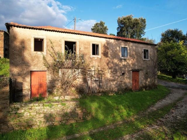 Casa rústica, Alvares