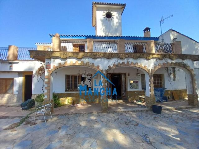 Casa rústica, Casas de Lazaro
