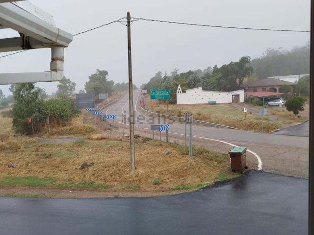 Casa rústica, Alia