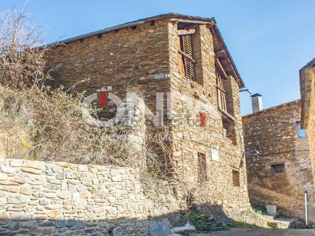 Casa rústica, Alins