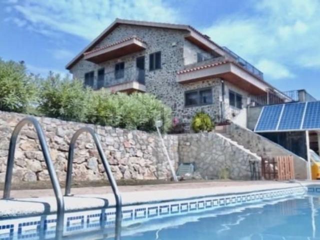 Casa rústica, Almoster