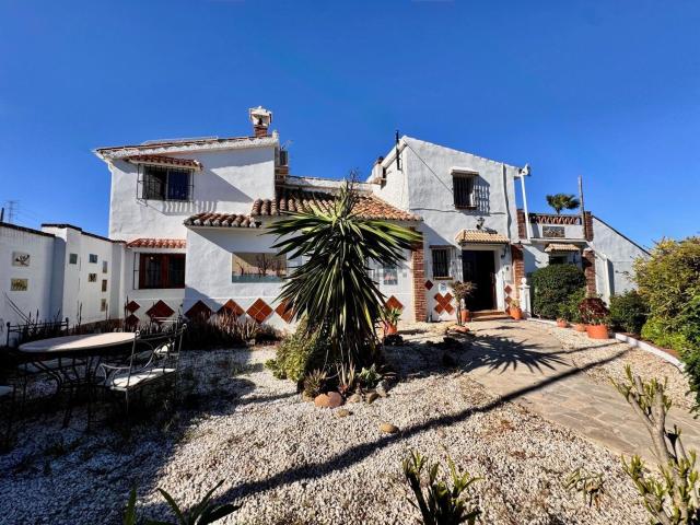 Casa rústica, Alora
