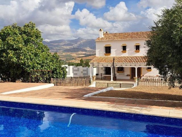 Casa rústica, Alora