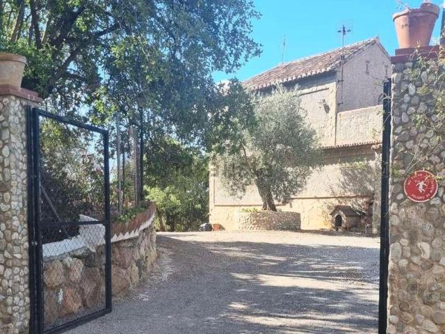 Casa rústica, Alora