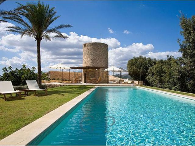 Casa rústica, Arta