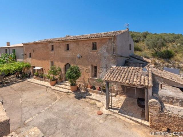 Casa rústica, Arta
