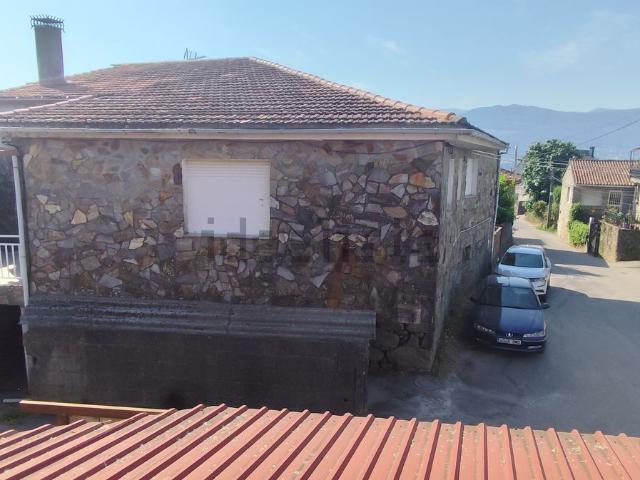 Casa rústica, Arbo