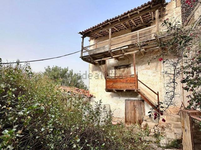 Casa rústica, Arona