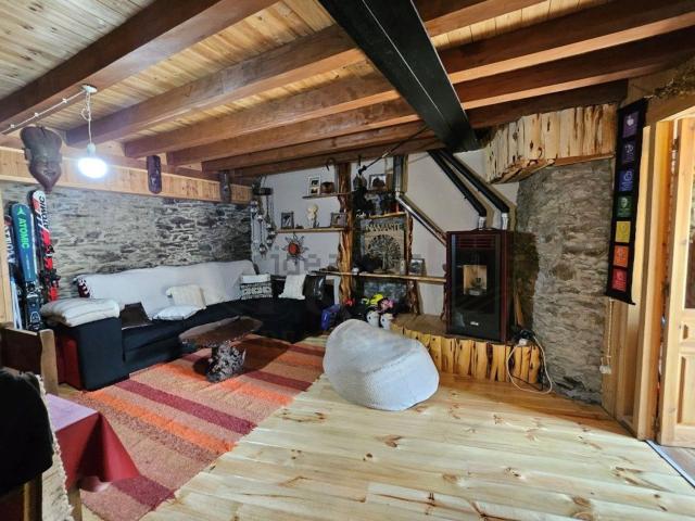 Casa rústica, Aubert