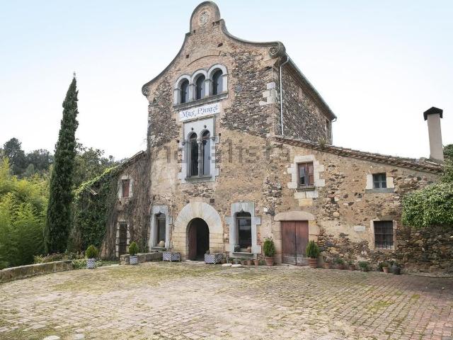 Casa rústica, Brunyola