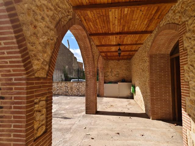 Casa rústica, Garrigás