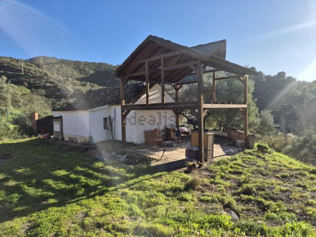 Casa rústica, Guaro