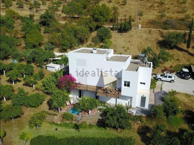 Casa rústica, Guaro