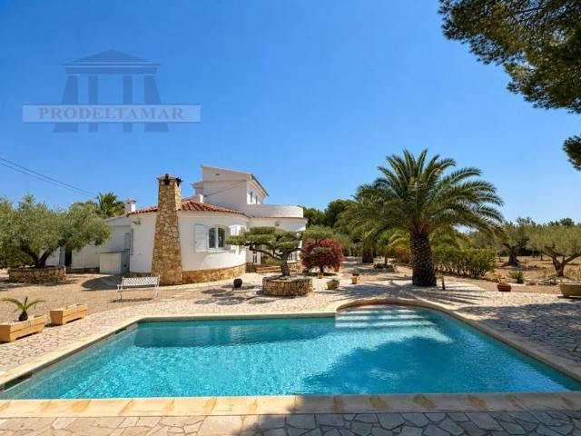 Casa rústica de alto standing de 227 m2 en venta L'Ampolla, España