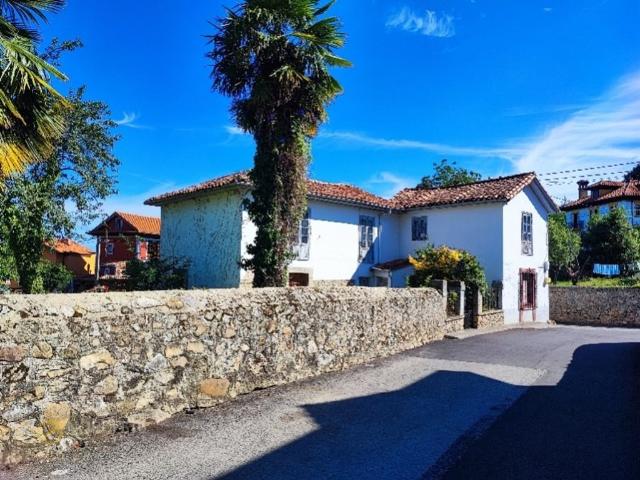 Casa rústica de alto standing de 240 m2 en venta Nueva, Llanes, Asturias