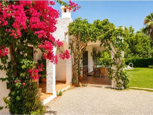 Casa rústica de alto standing de 3 dormitorios en venta Pollença, España