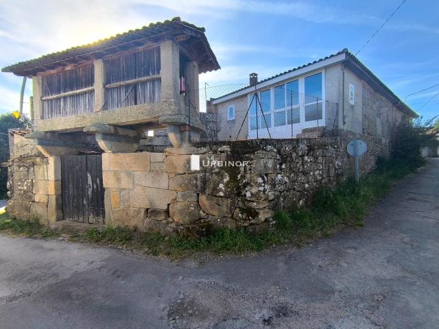 Casa RUSTICA de piedra con gran potencial en TABOADELA