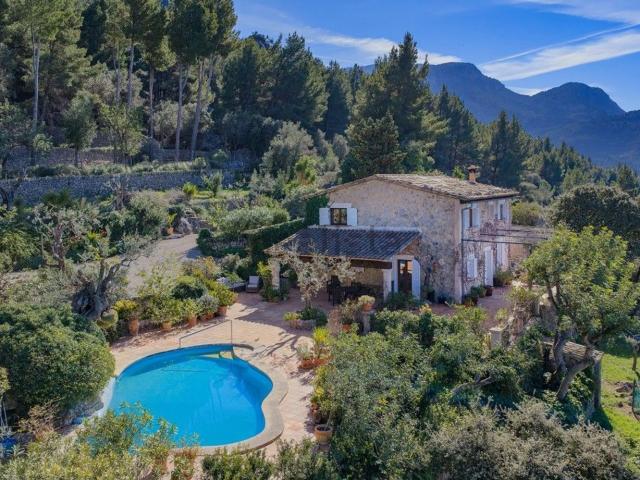 Casa rústica, Deià
