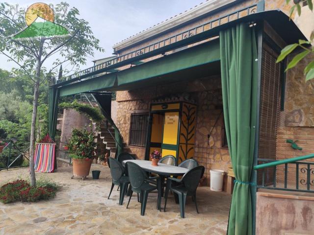 Casa rústica, Dilar