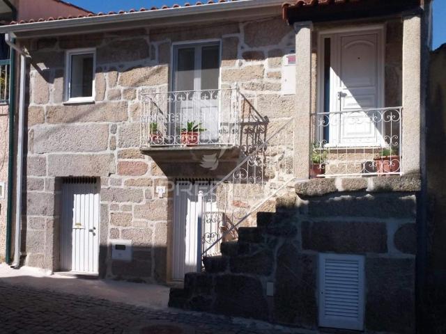 Casa Rùstica em pedra para venda