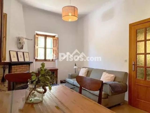 Casa rústica en alquiler en Carrer de la Ciutat