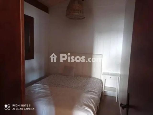 Casa rústica en alquiler en Núcleo Urbano Urbanizaciones