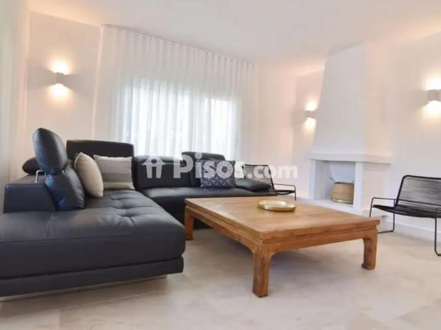 Casa rústica en alquiler en Passeig de la Platja, 13