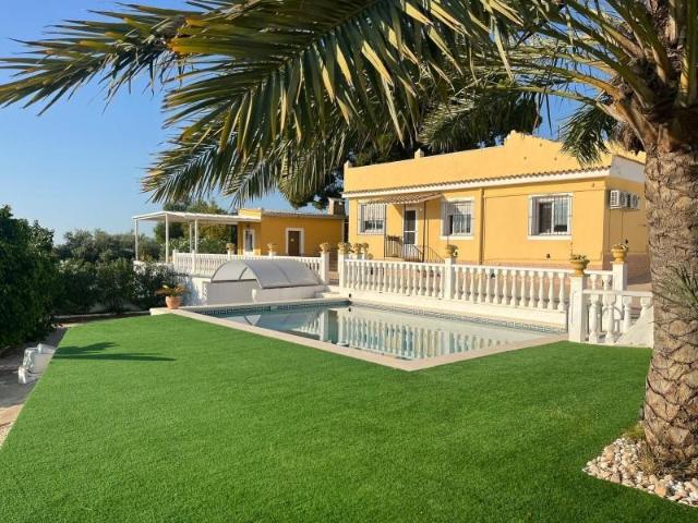 Casa rústica en venta Alicante