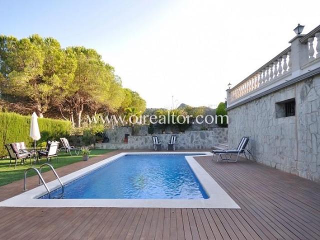 Casa rústica en venta Argentona