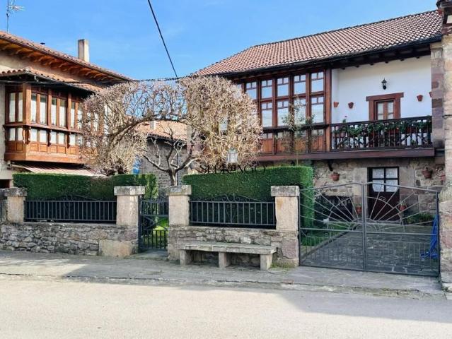 Casa rústica en venta Bárcena de Pie de Concha