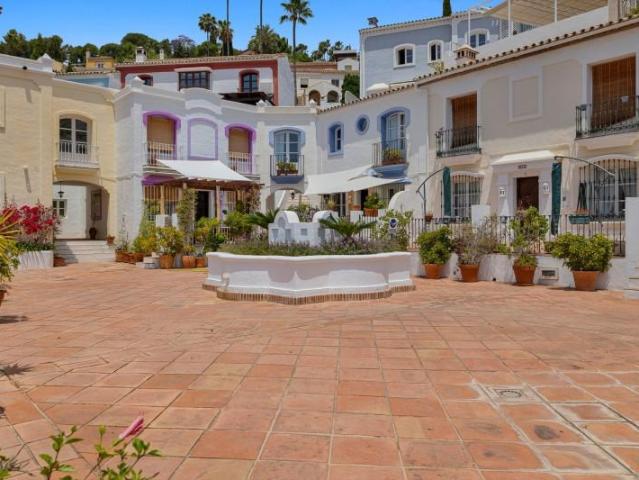 Casa rústica en venta Benahavís