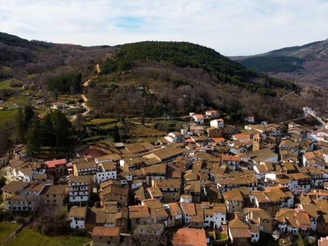 Casa rustica en venta en Candelario