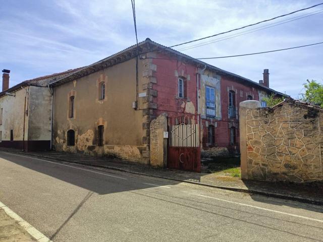 Casa rustica en venta en Pomar de Valdivia