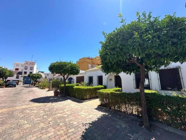 Casa rústica en venta Estepona