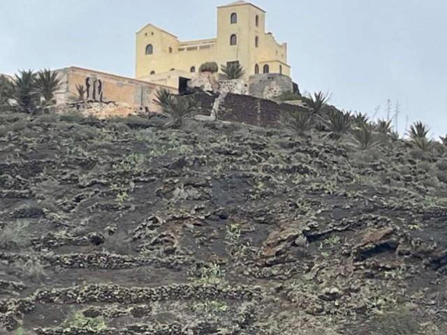 Casa rústica en venta Haría