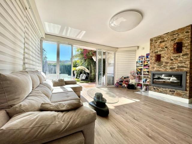 Casa rústica en venta Marbella
