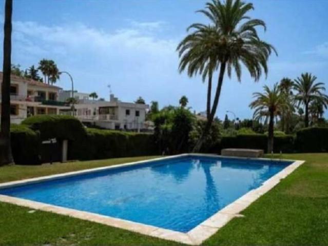 Casa rústica en venta Marbella