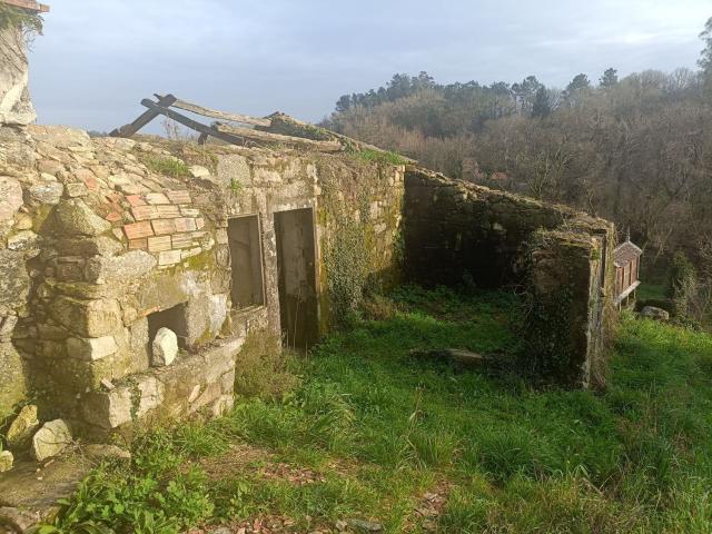 Casa rustica en venta. Negreira