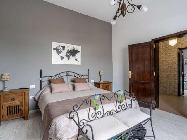 Casa rústica en venta San Bartolomé