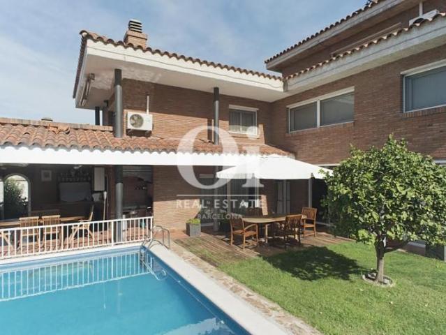 Casa rústica en venta Sant Just Desvern