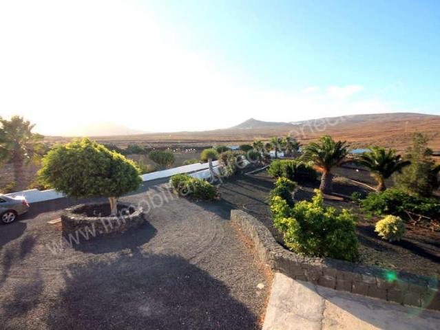 Casa rústica en venta Tahiche