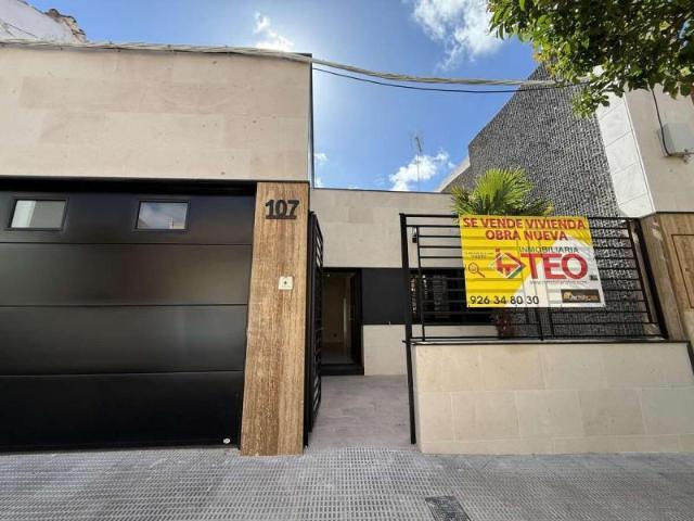 Casa rústica en venta Valdepeñas