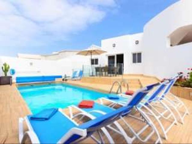 Casa rústica en venta Yaiza